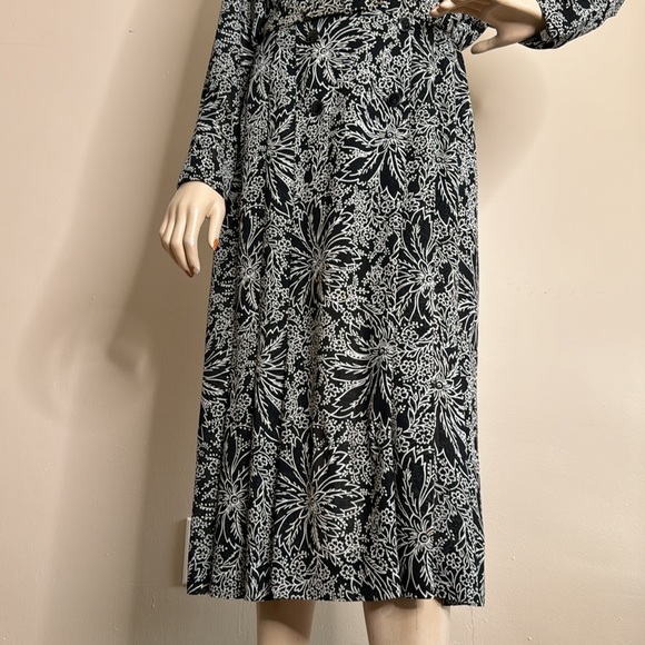 Vintage Semi Sheer Floral Dress - Picture 12 of 16